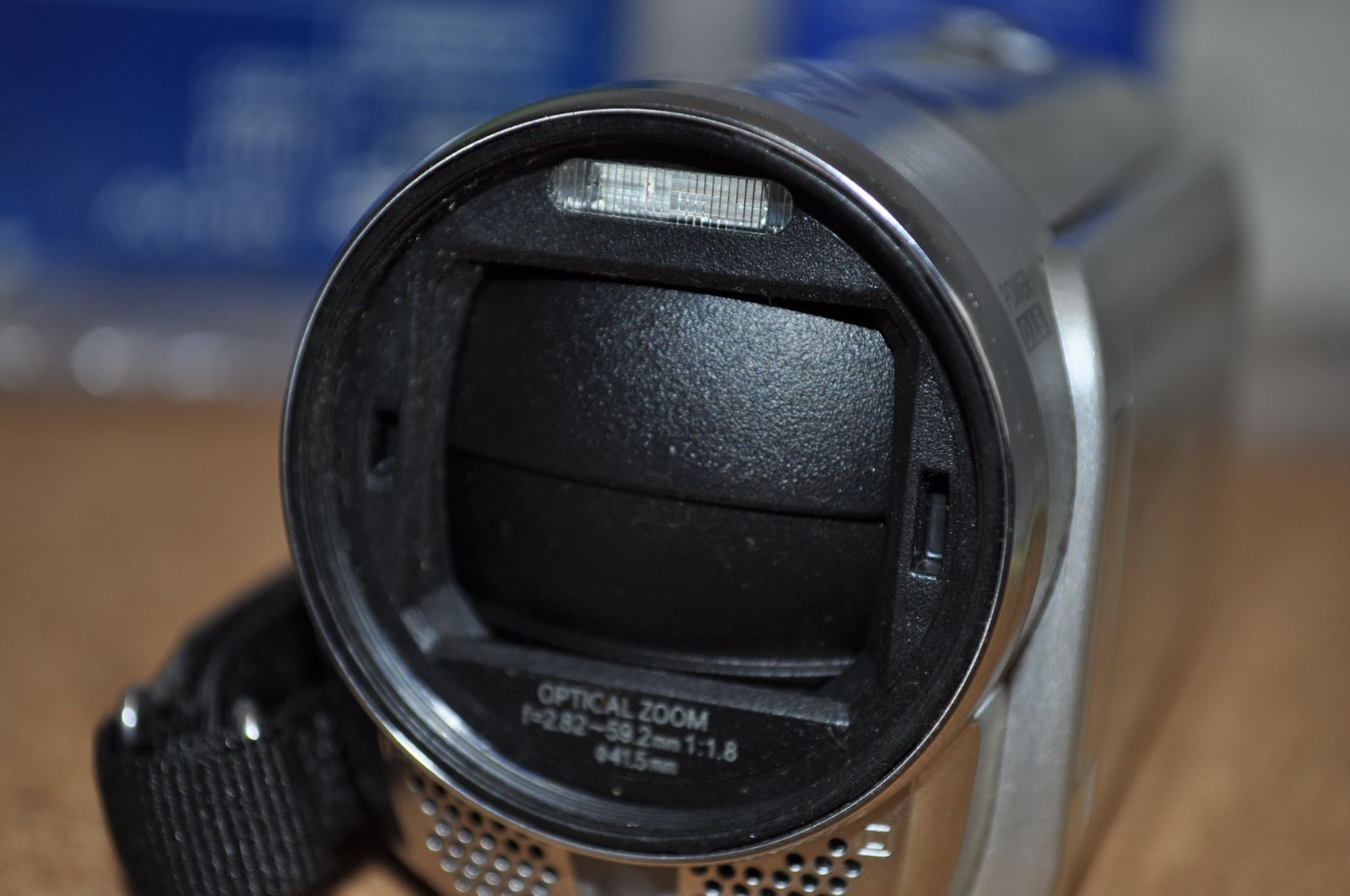 中古品 簡易動作確認済み 箱入り Panasonic HDC-TM90 デジタルビデオ