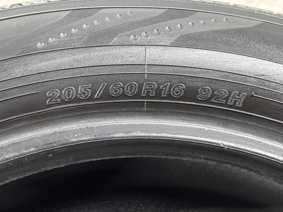 良好品】ヨコハマ ブルーアース RV-03 205/60R16 4本セット ノア