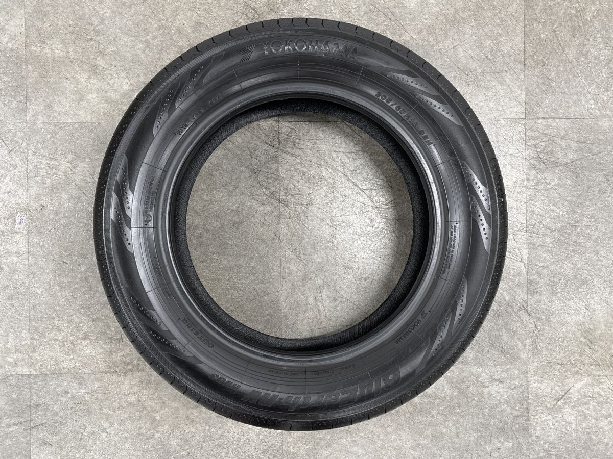 良好品】ヨコハマ ブルーアース RV-03 205/60R16 4本セット ノア