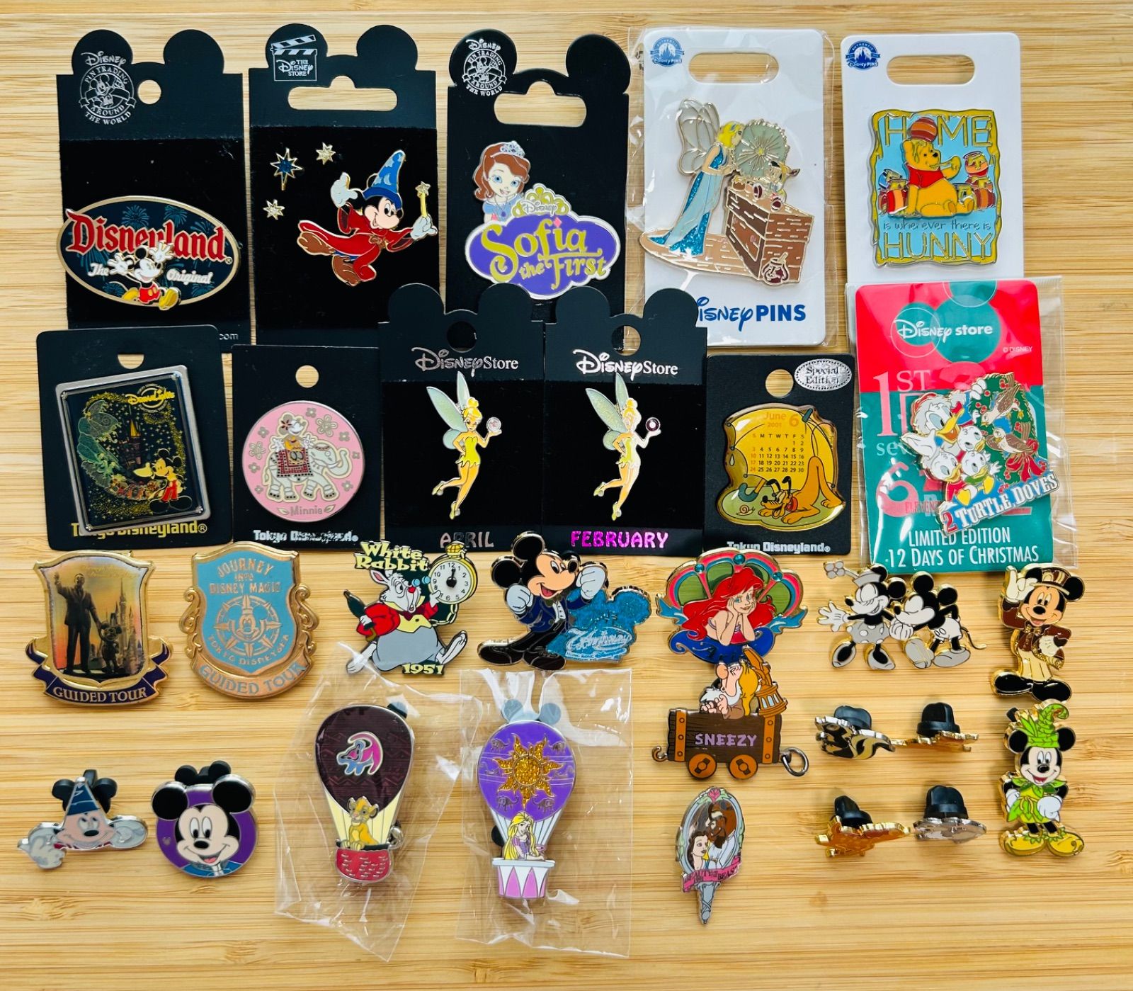 まとめ売り】 ディズニー ピンバッジセット ディズニーストア プーさん