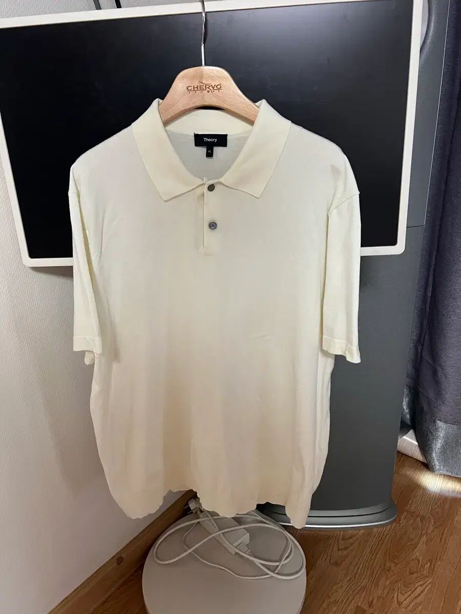 セオリー ニット カラーTシャツ 出品