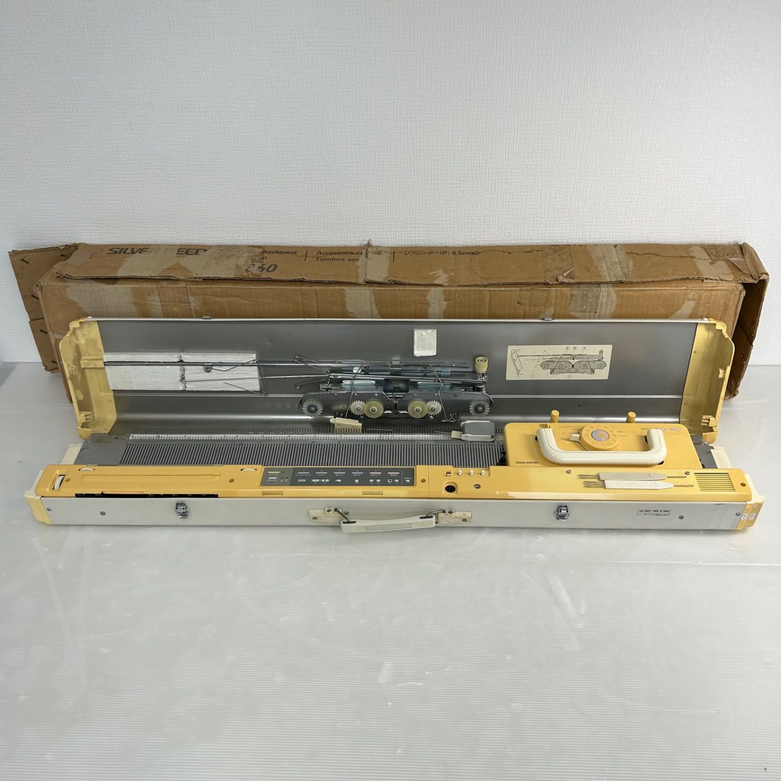 ☆編み機 ハンドクラフト 手芸 ☆SILVER REED シルバーリード SK-581 AmAm