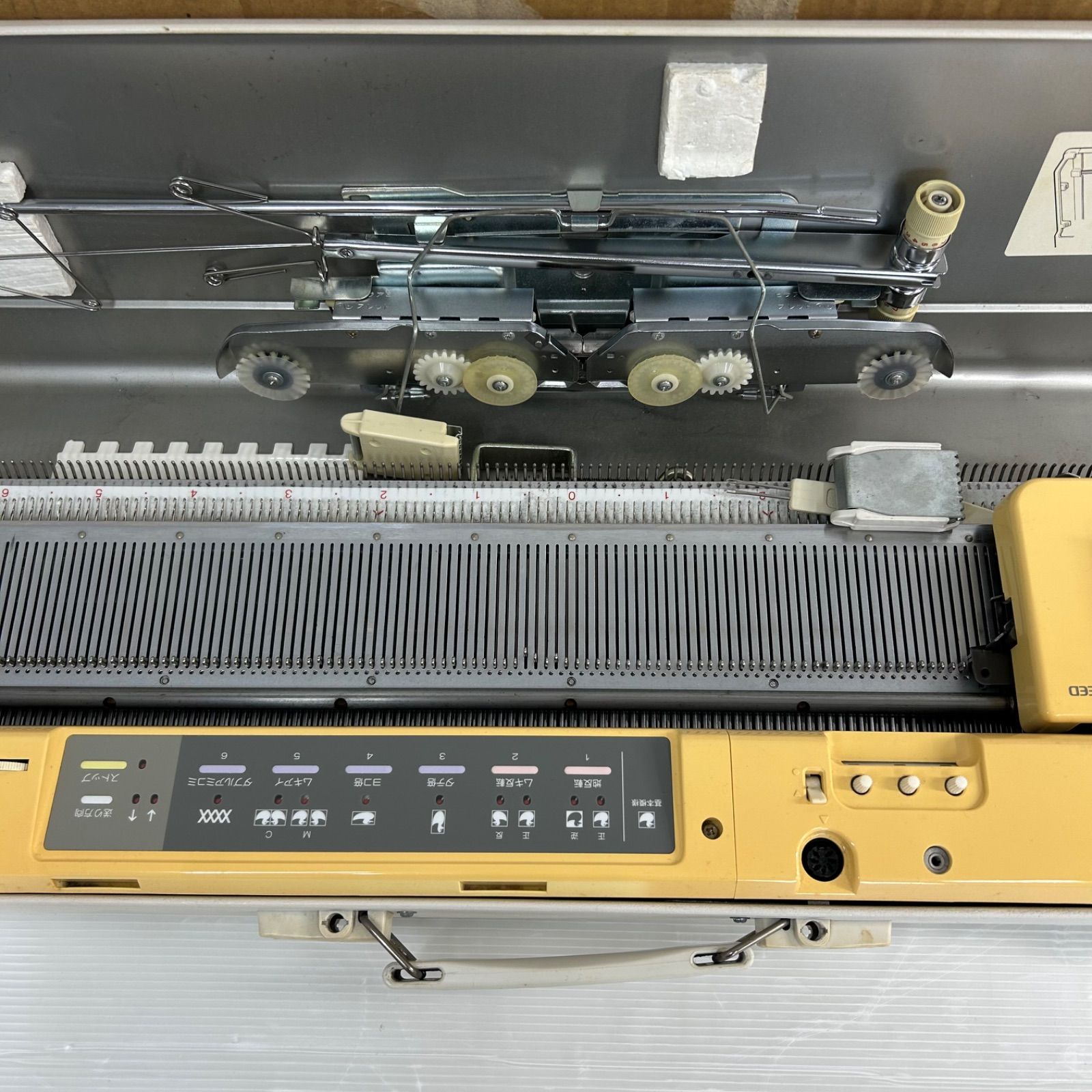 ☆編み機 ハンドクラフト 手芸 ☆SILVER REED シルバーリード SK-581 ☆編み機 ハンドクラフト 手芸 ☆SILVER REED シルバーリード SK-581