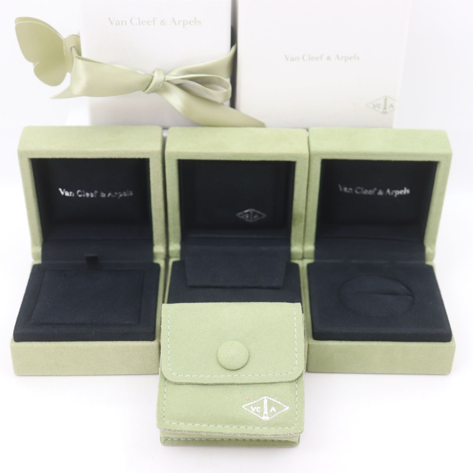 ITM0Z2EXYAOA Van Cleef & Arpels ヴァンクリーフ＆アーペル 箱