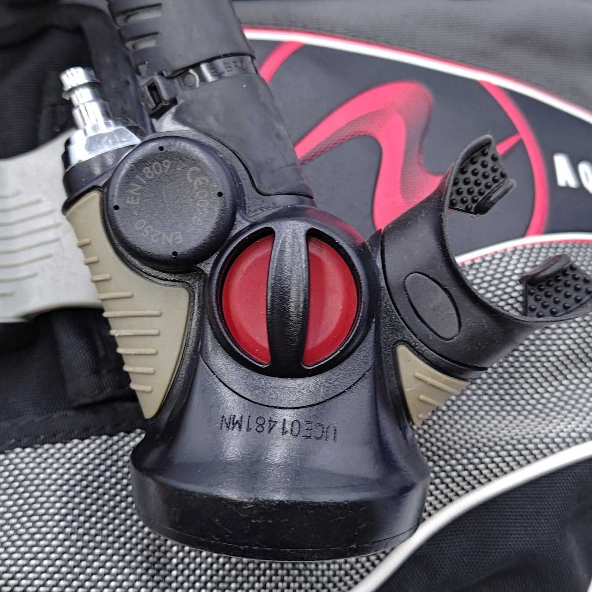 返品交換不可】 アクアラング/AQUA LUNG PRO LT BCジャケット 