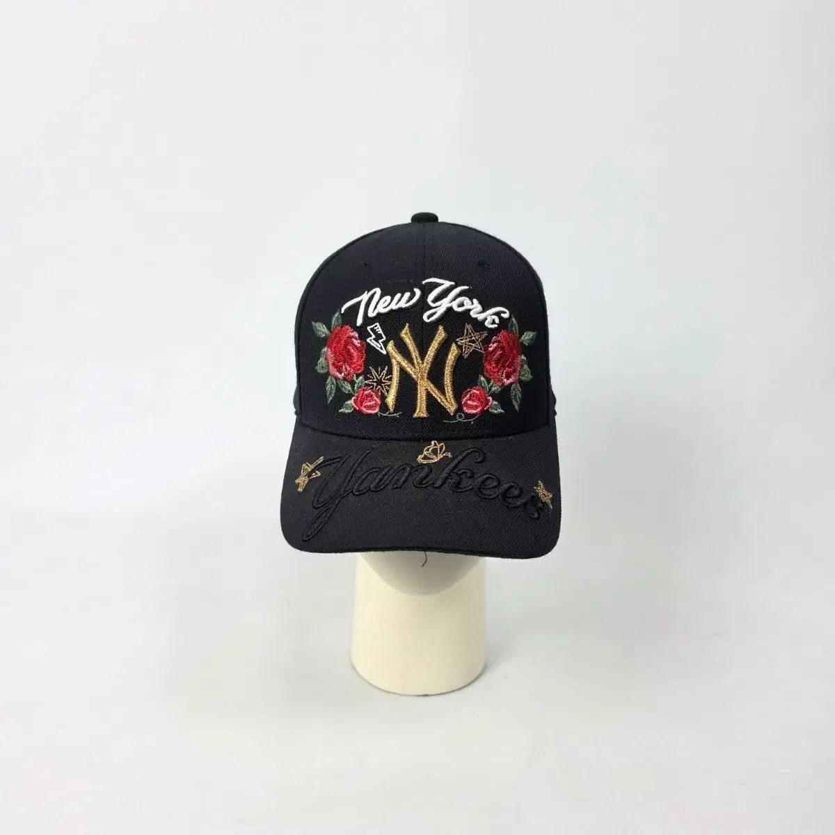 MLB ニューヨーク・ヤンキース バラ ローズ 刺繍 ブラック ベースボールキャップ 帽子 free 1015