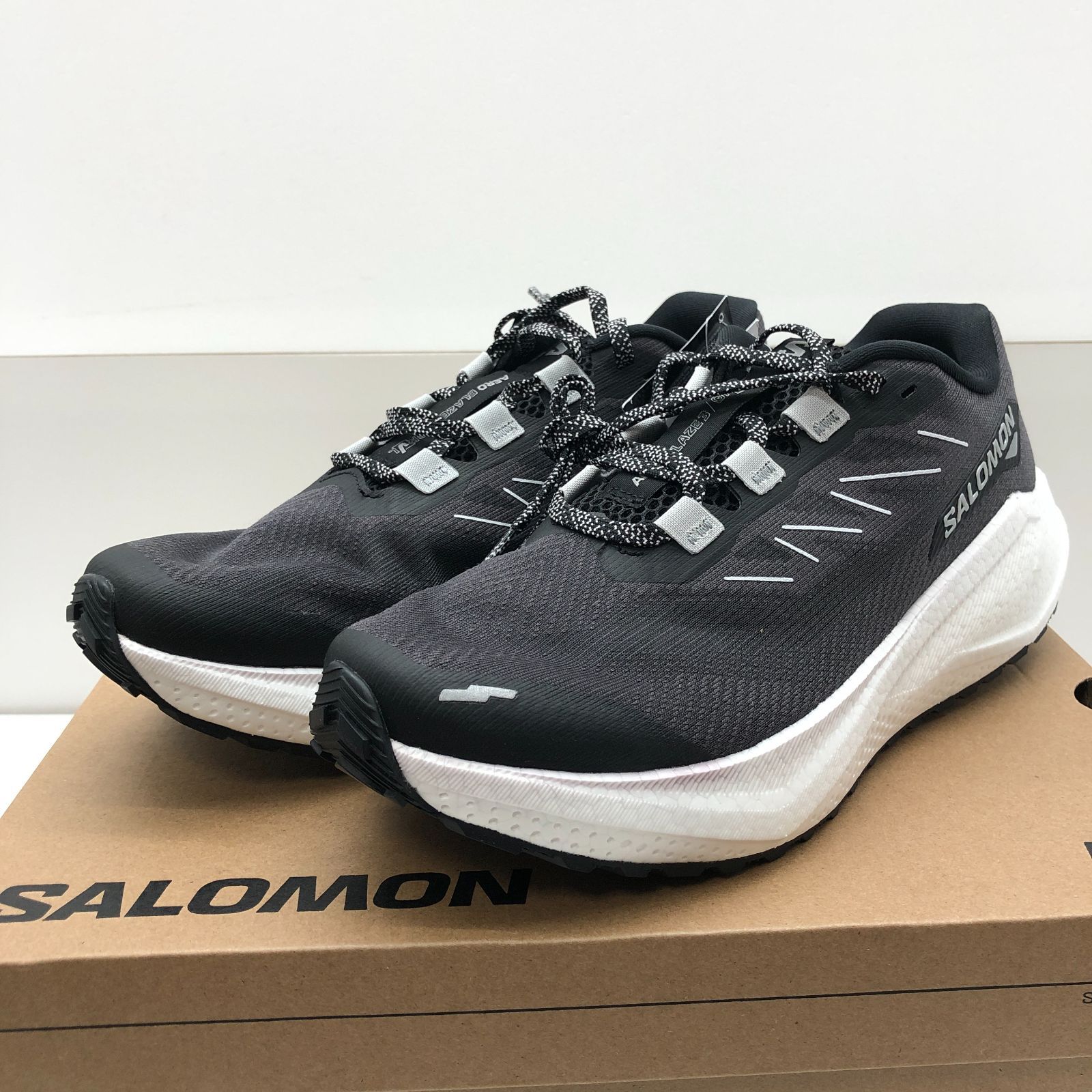 【新品】SALOMON サロモン ランニングシューズ メンズ AERO BLAZE 3 GRVL Black / White / Ftw Silver 27.5cm 479149 SGKY26-2407