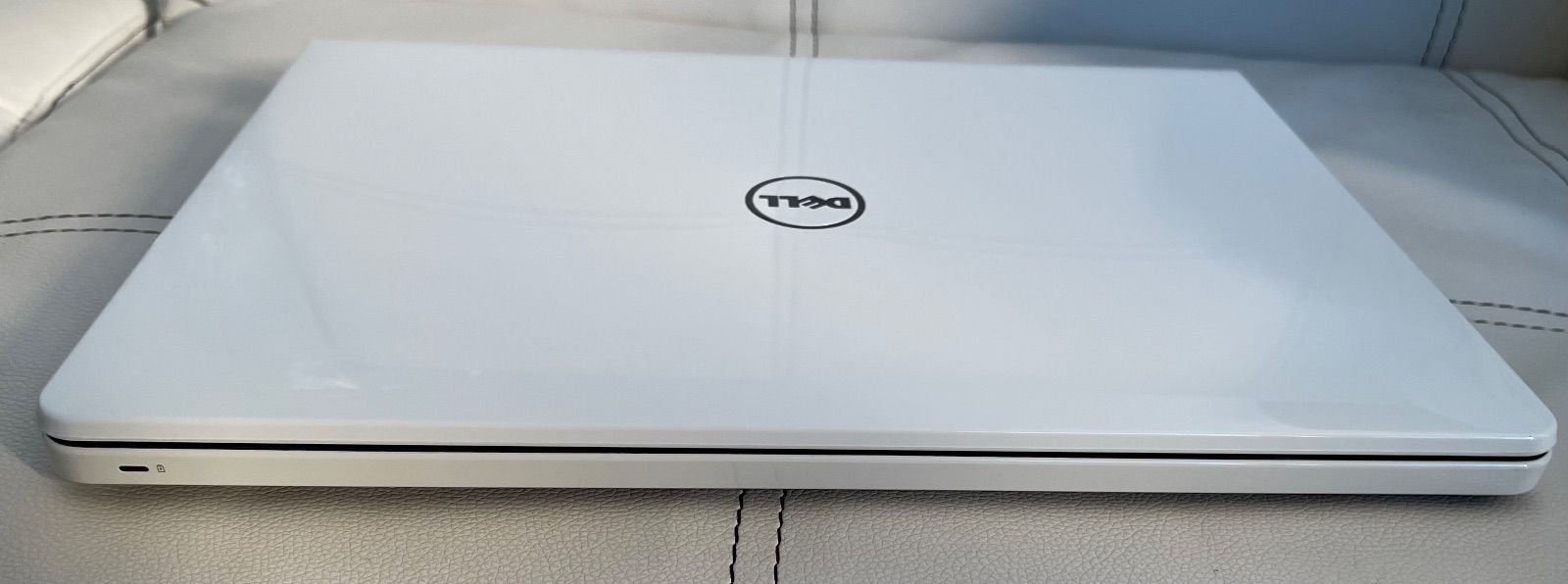 DELL ノートPC ホワイト Windows 10本体 Dell Core i3