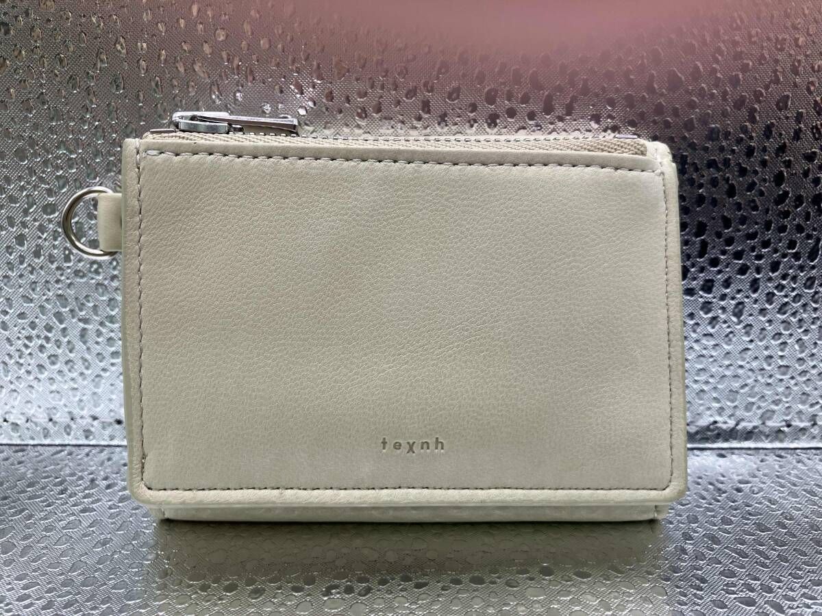 h’eres x texnh 二つ折り財布　mini wallet ベージュ　