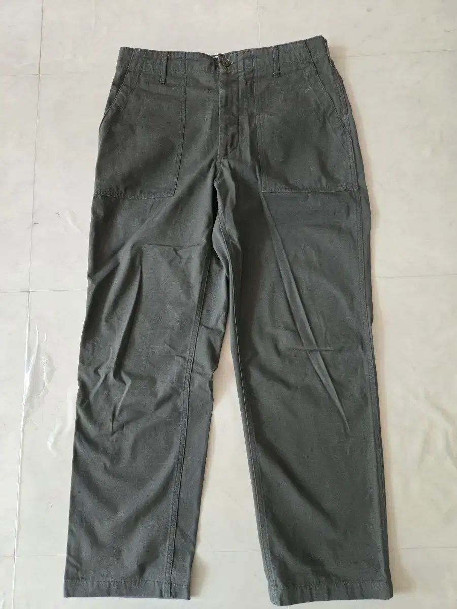 ENGINEERED GARMENTS ファティーグパンツ