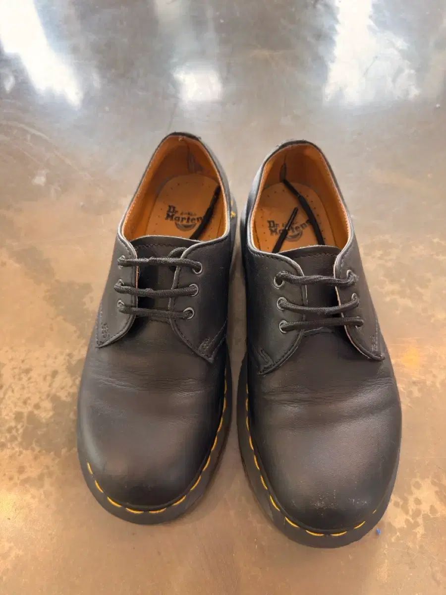 DR. MARTENS 3ホール ダービーシューズ ブラック