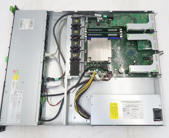 富士通 PRIMERGY RX1330 M2 Xeon E3-1220 v5 3GHz 8GB 300GBx2台(SAS2