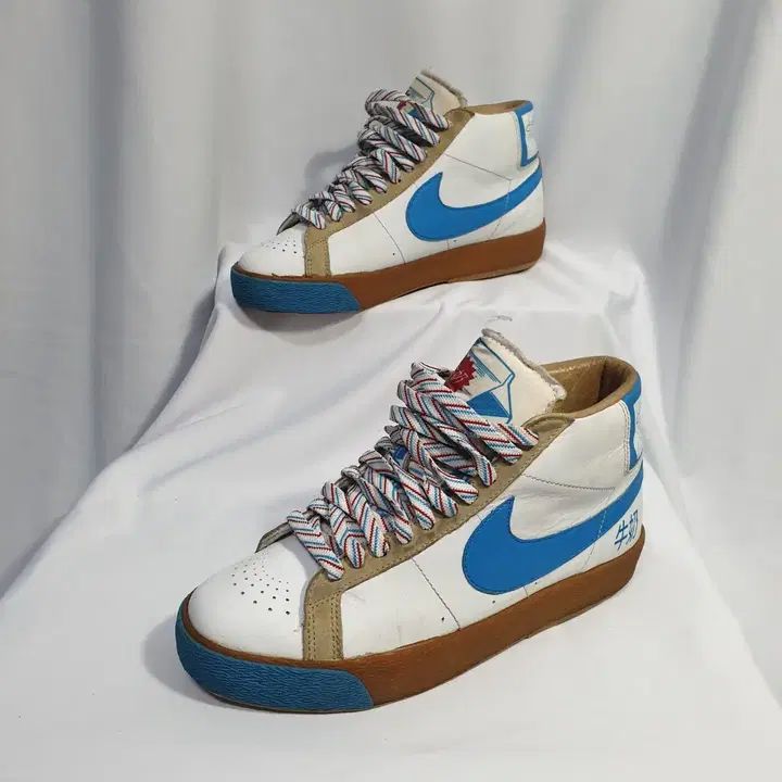 ドゥハヴィンテージ 250 NIKE ナイキ SB ブレーザー ミルク クレート 31 スニーカー