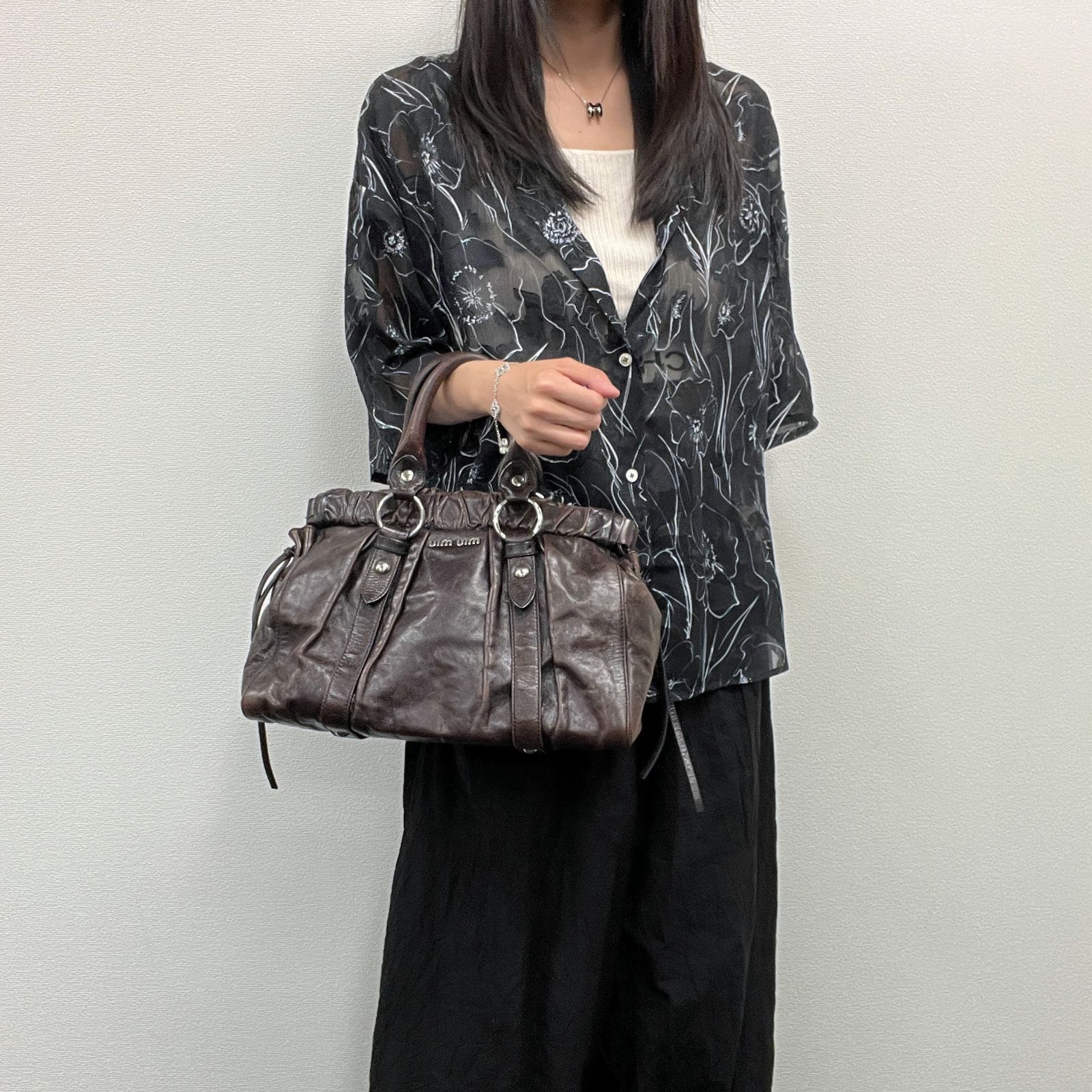 【中古】MIU MIU ミュウミュウ ギャザー ハンドバッグ レザー ダークブラウン ヴィンテージ レディース HIBUOCHI VINTAGE hboc260615a18