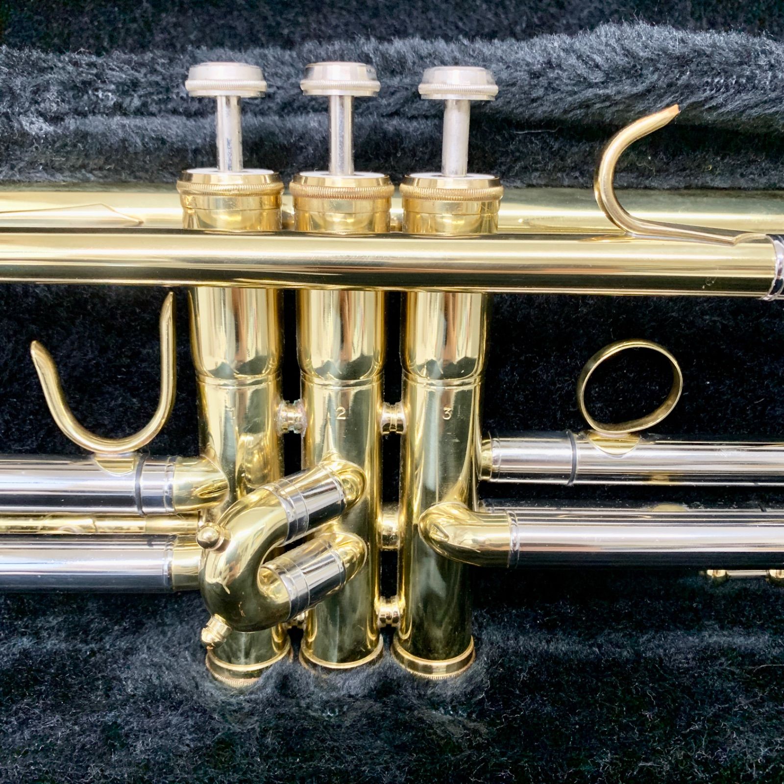 Swallow スワロートランペットゴールド USED】SWALLOW スワロー トランペット マウスピース×2 / ハードケース