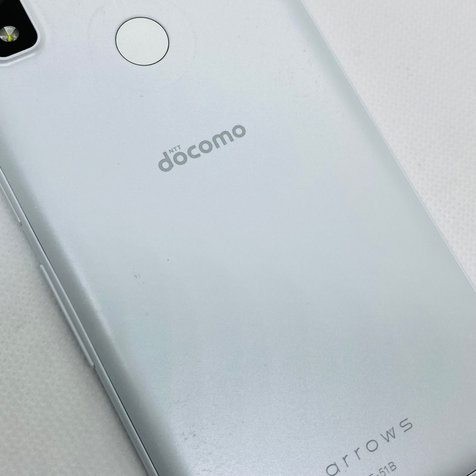 中古】arrows We F-51B ホワイト 64GB docomo - メルカリ