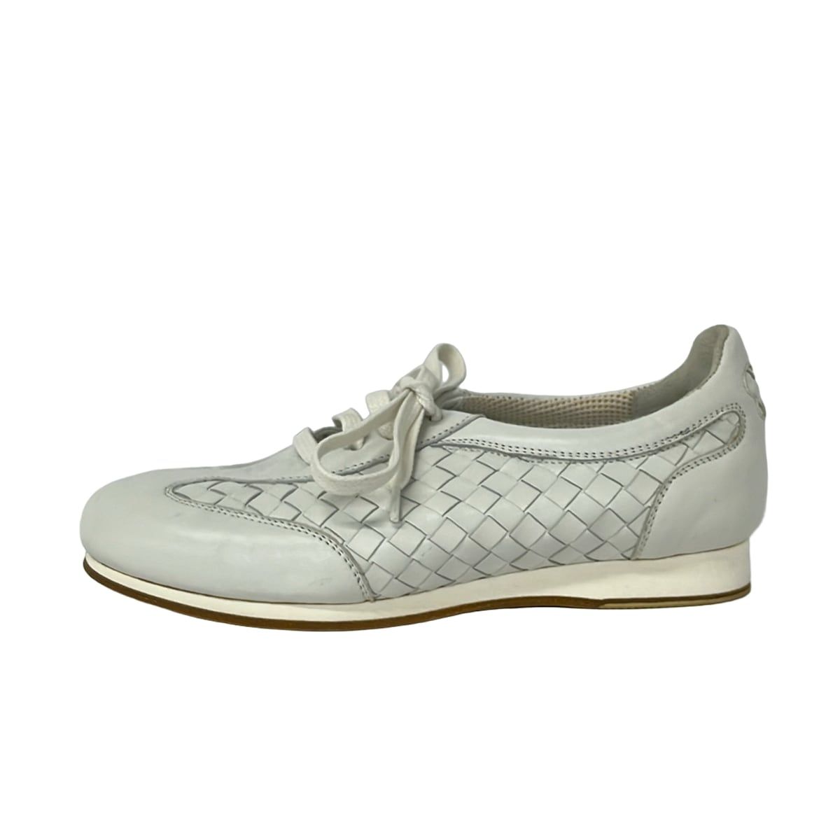 BOTTEGA VENETA(ボッテガヴェネタ) スニーカー 34 レディース - 白 イントレチャート レザー