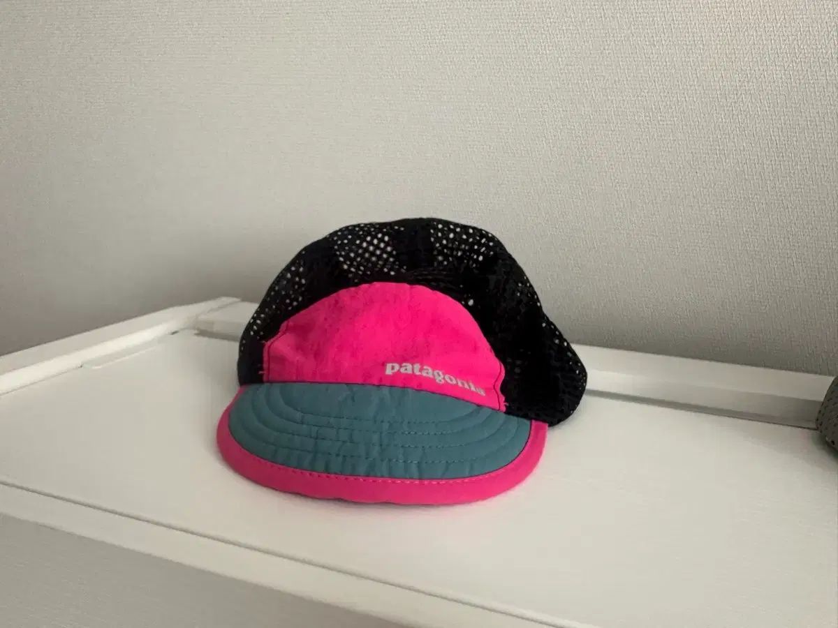 パタゴニア ダックビルキャップ ルミナス ピンク