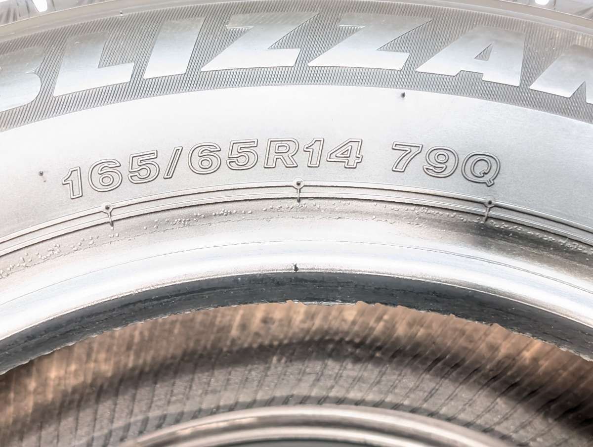 165/65R14 ブリヂストン ブリザック VRX3 中古タイヤ スタッドレス