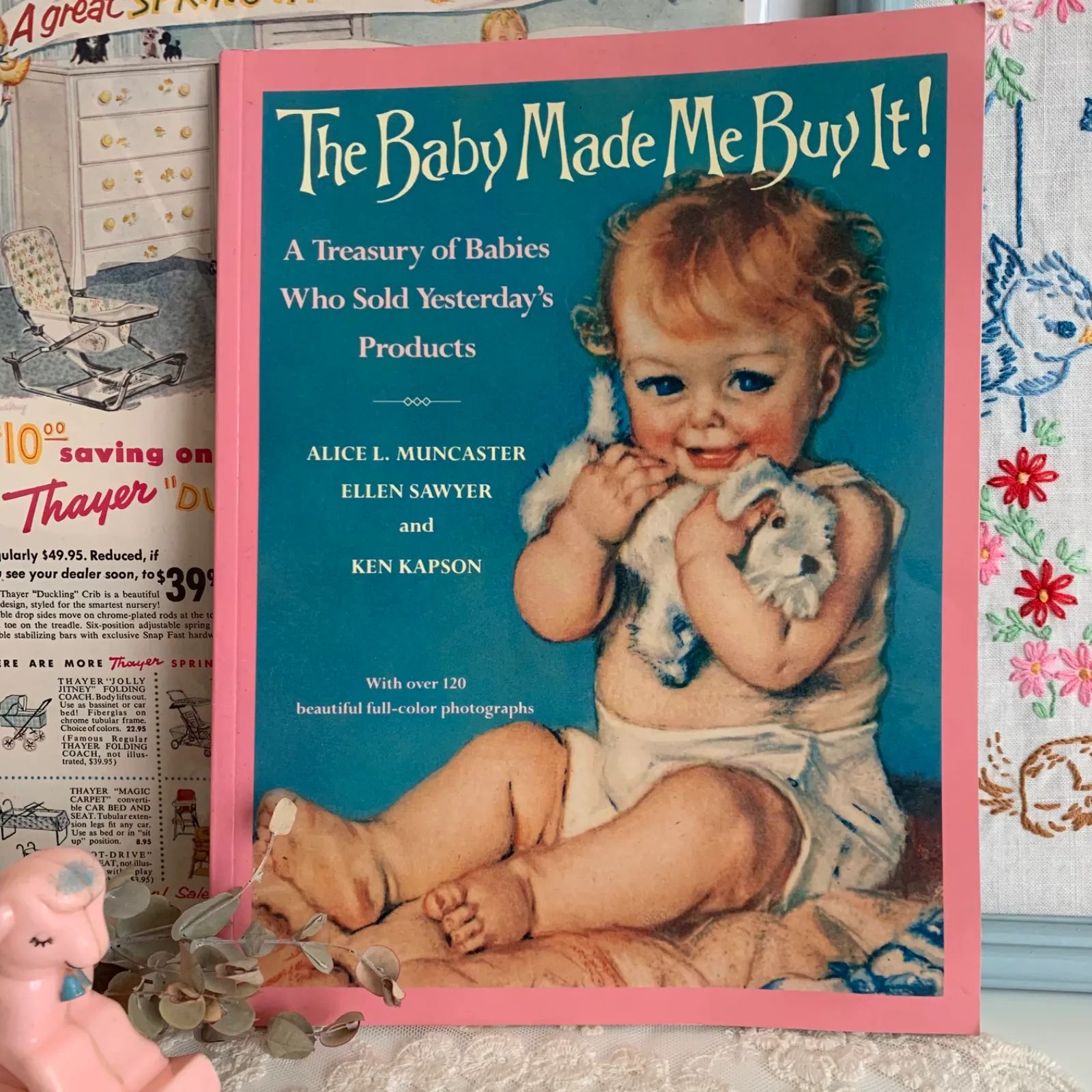 大容量❗️1960年ビンテージ可愛い雑誌　洋書　古書ジャンクジャーナル素材　広告 ヴィンテージ 広告ブック 洋書 レトロ ベビー ジャンクジャーナル
