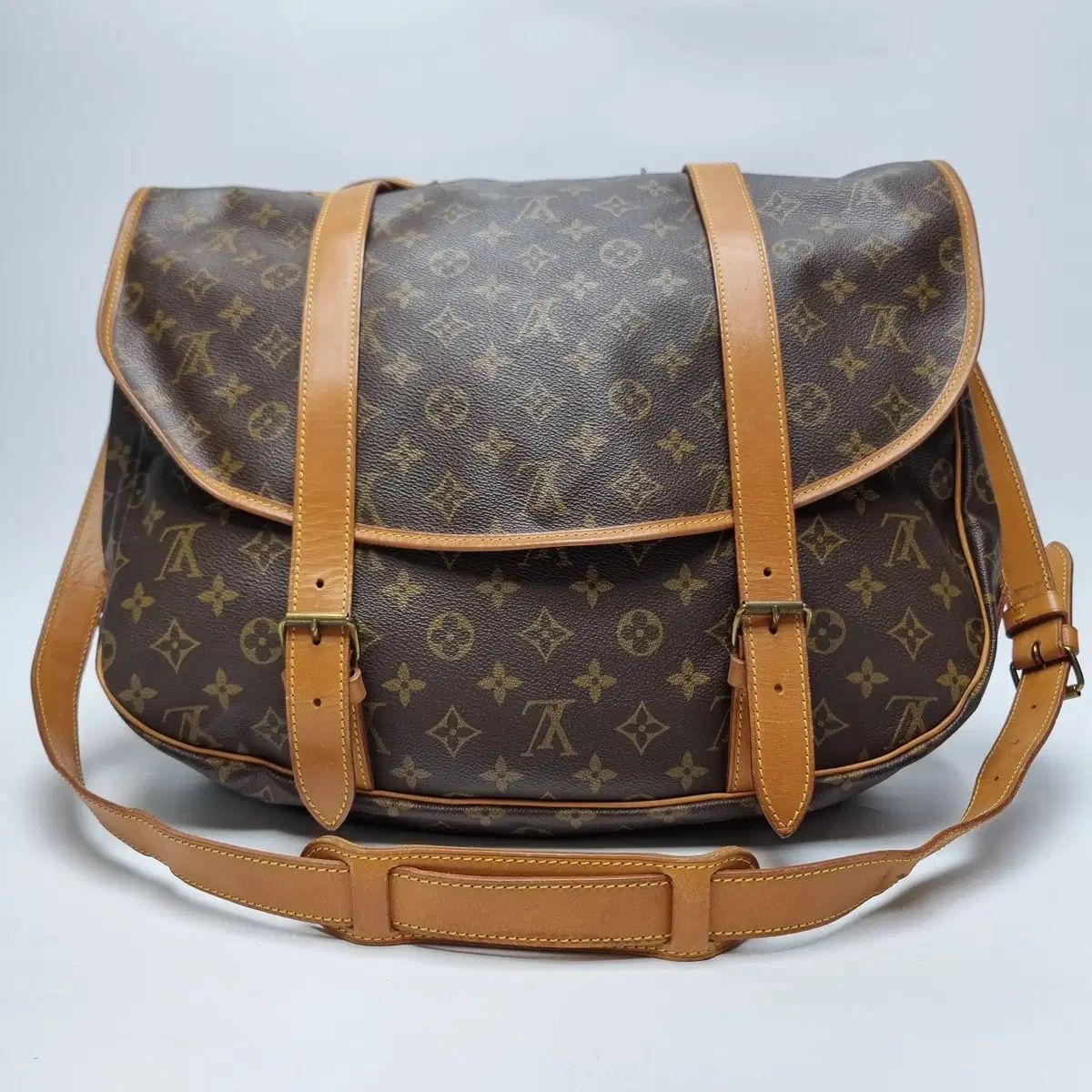 ソミュール43 モノグラム ルイ・ヴィトン ルイヴィトン M42252 LOUIS 