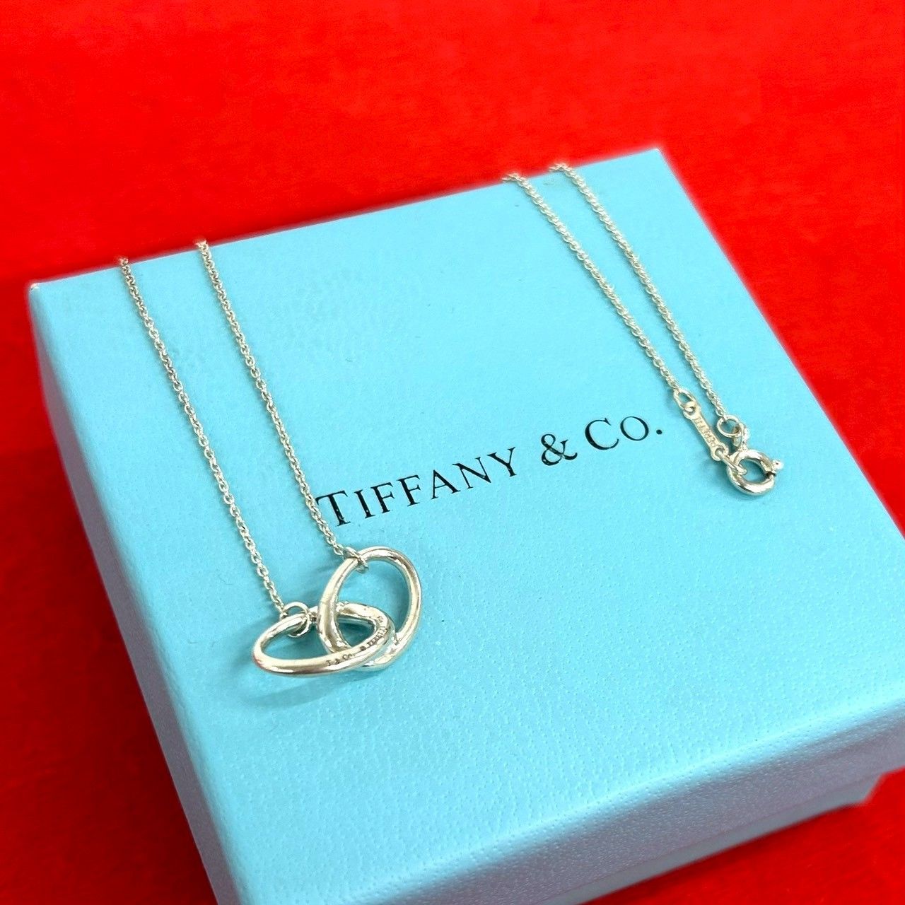極 美品 TIFFANY&Co. ティファニー ダブル ループ ネックレス シルバー925 チェーン ペンダント アクセサリー シルバー 51834 21,090円