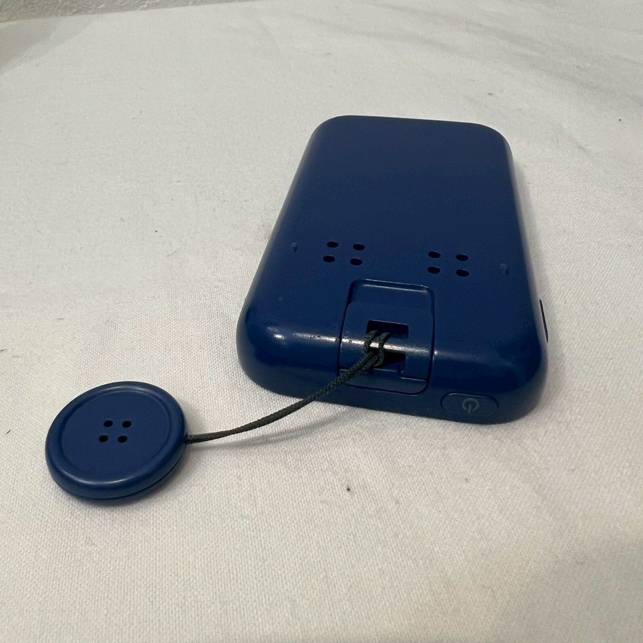 美品】docomo SH-03M ブルー キッズケータイ - メルカリ