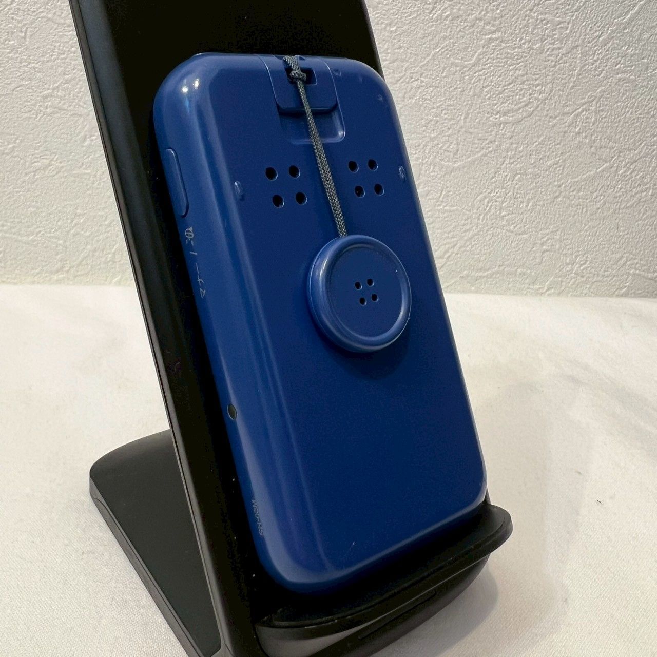 美品】docomo SH-03M ブルー キッズケータイ - メルカリ