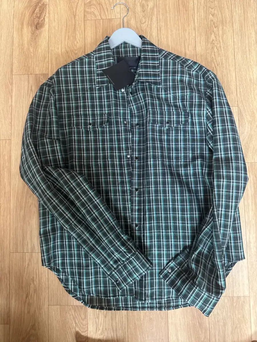 キーアヌ・リーブス シャツ 無名シャツ 出品