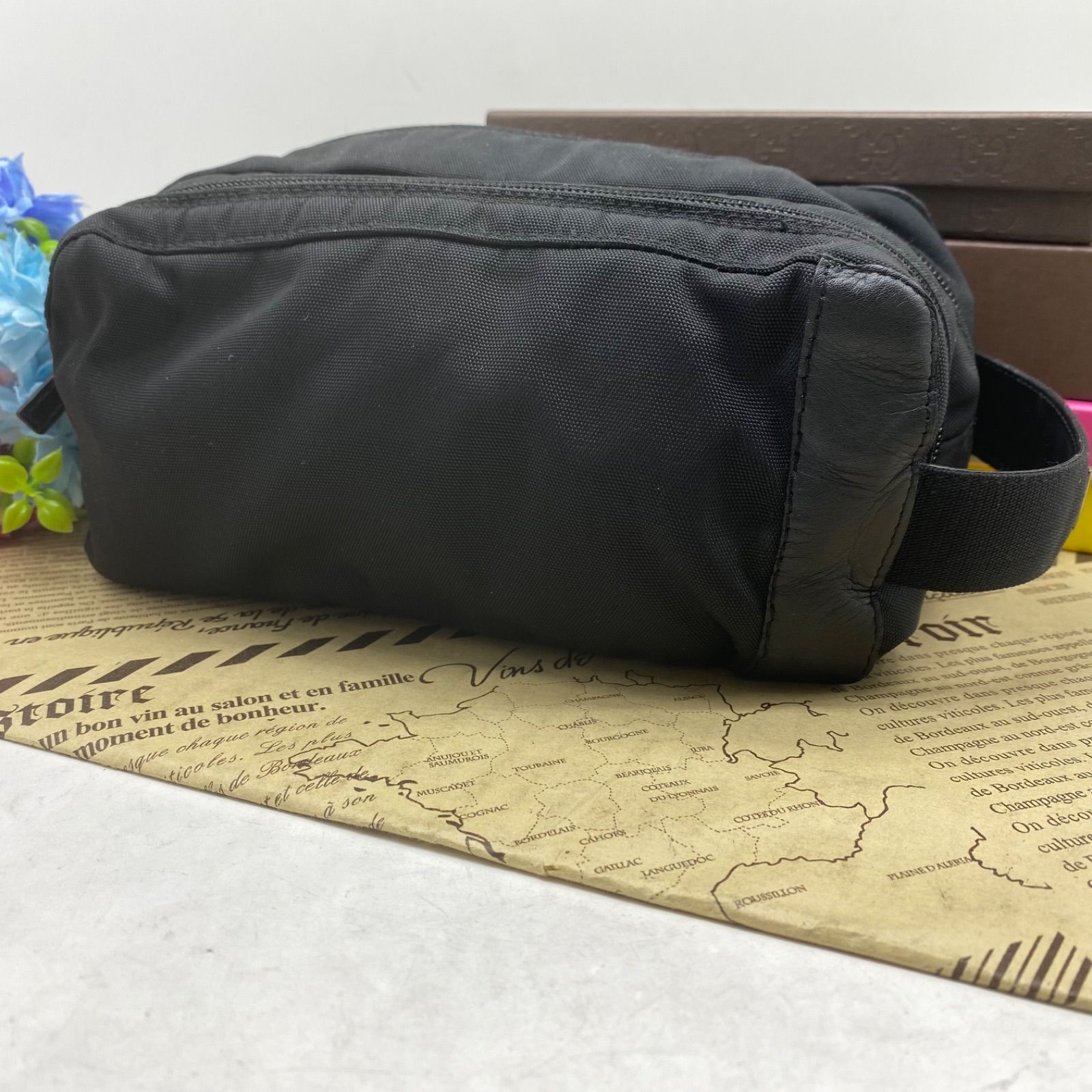 グッチ ハンドバッグ ポーチ クラッチ ナイロン 黒 ビジネス 旅行 GC19