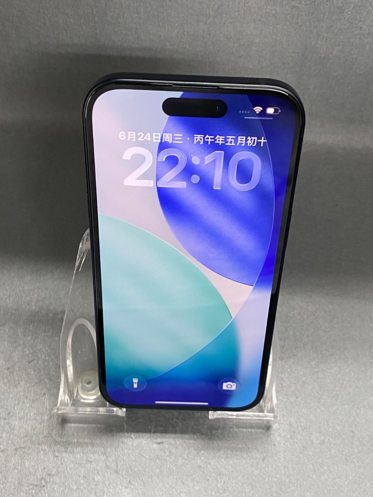 超美品　国内版　SIMフリー　iPhone15 128GB ブラック色