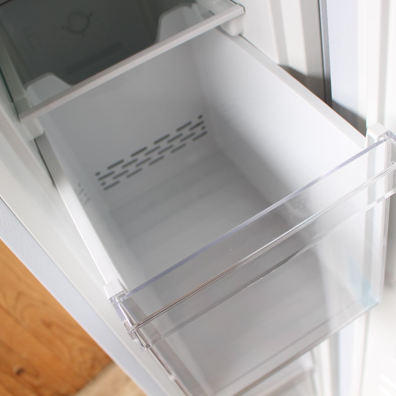 739) AQUA AQF-SF11N 105L ノンフロン冷凍庫 ホームフリーザー 2024年 