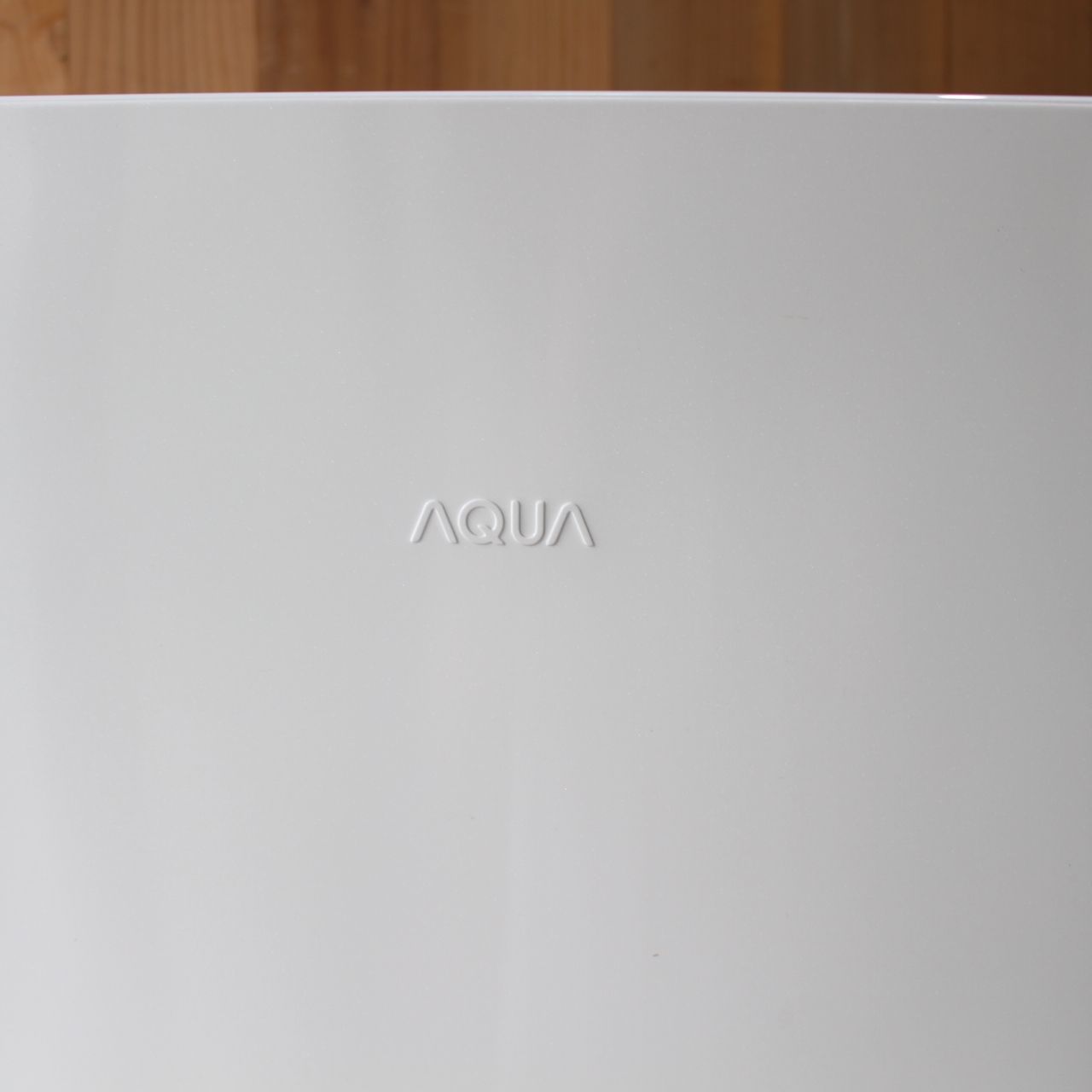 739) AQUA AQF-SF11N 105L ノンフロン冷凍庫 ホームフリーザー 2024年 