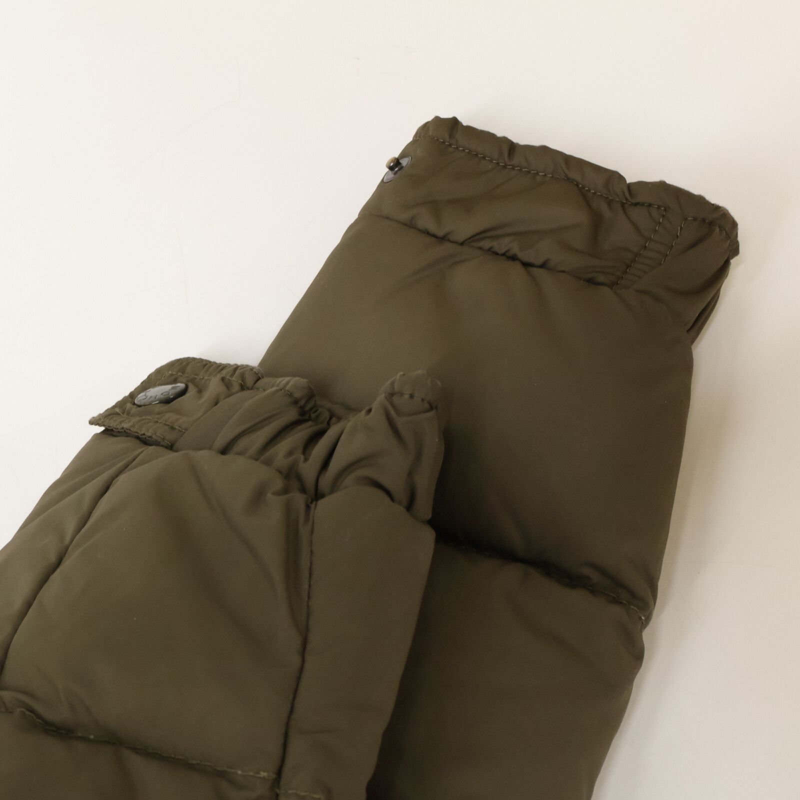 MONCLER モンクレール 40365 CHEVALIER フード付ダウンジャケット O