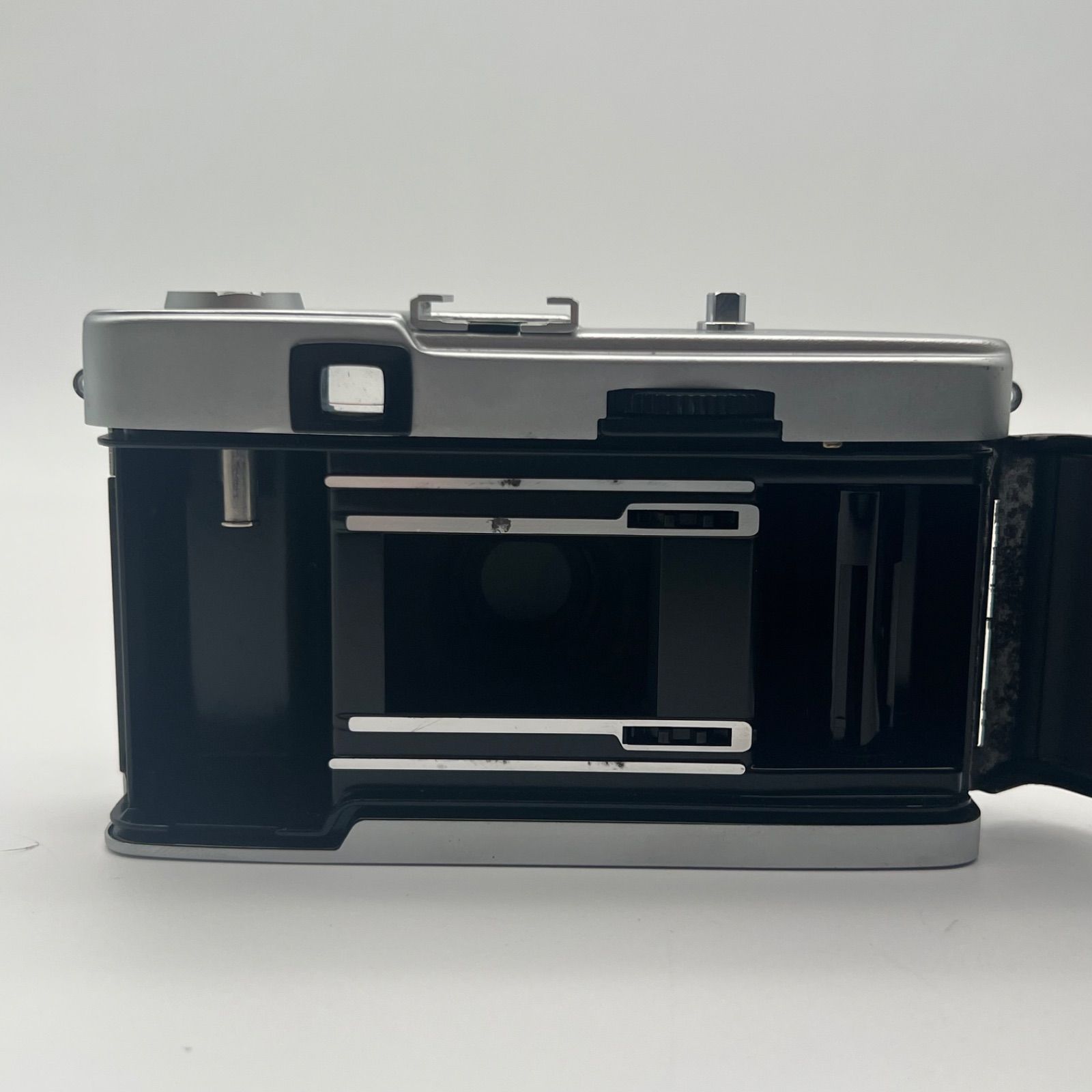 T6061 【 動作未確認品 】 OLYMPUS オリンパス TRIP 35 一眼レフ