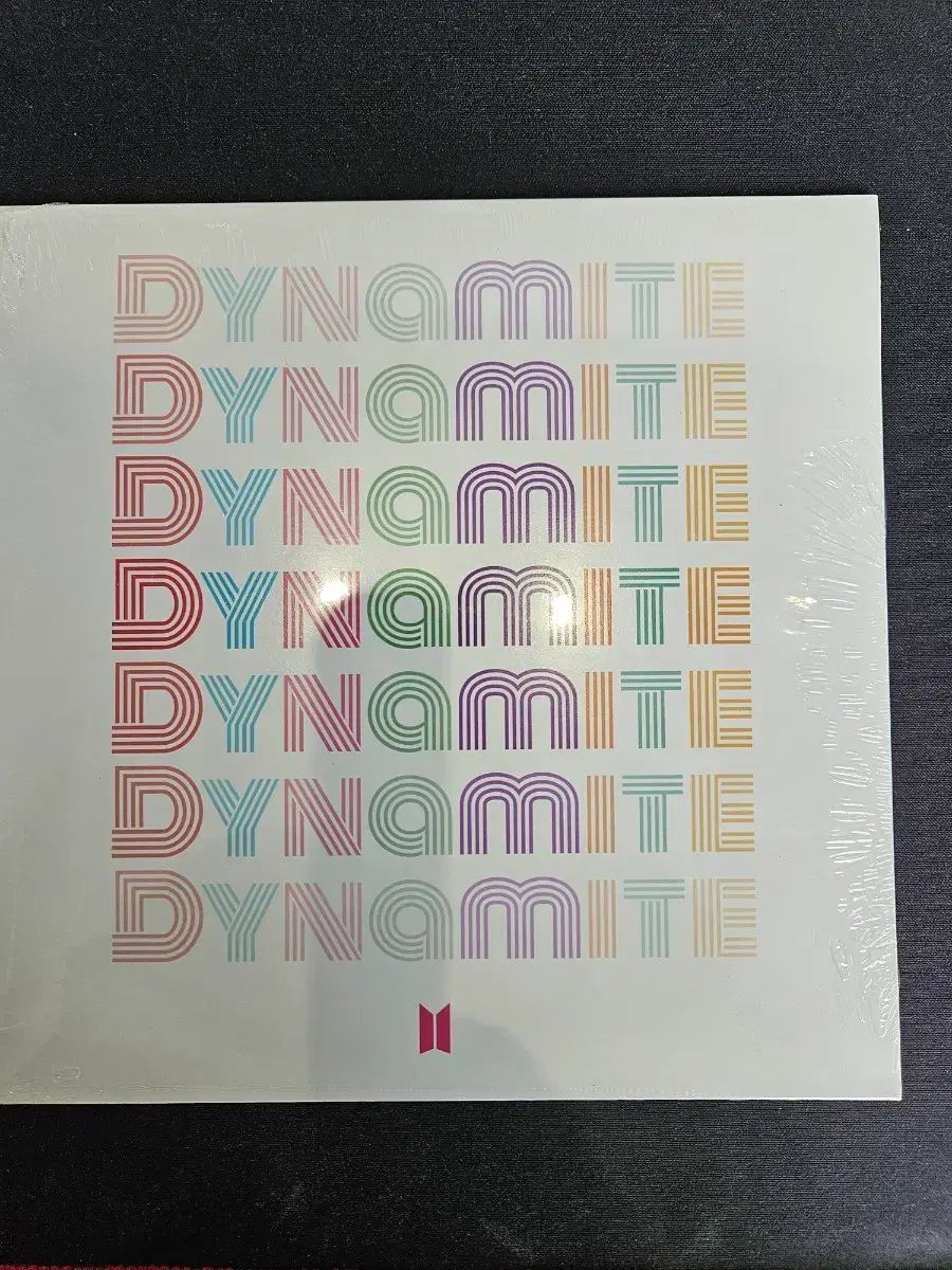 【新品未開封】BTS Dynamite/ON 7inch 未開封- BTS Dynamite 7inch Vinyl LP - メルカリ