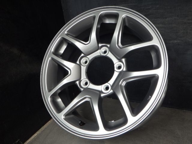 3994】B△送料無料△スズキ純正(ジムニーJB64) 新車外し△16x5.5J 5穴
