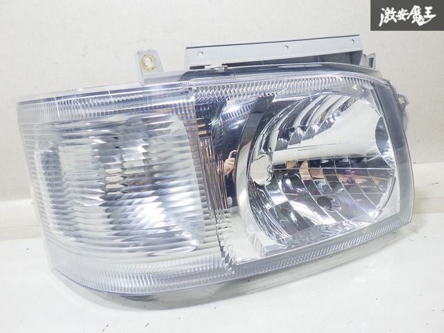 レンズ綺麗】トヨタ純正 200系 ハイエース 1型 2型 前期 ハロゲン
