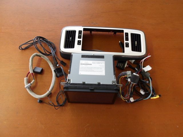 ダイハツ　純正ナビ　カーナビ　ムーヴキャンバス　LA800S　LA810S　NSZN-X71D　CN-LR860DDA　08545-K9143
