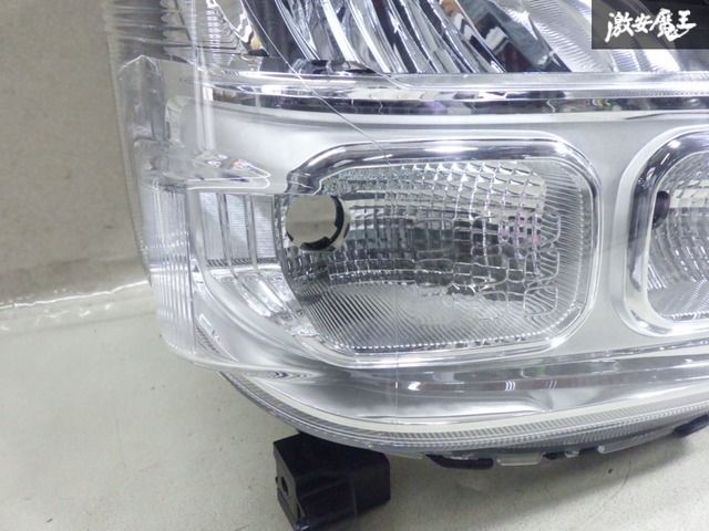 ストア出品】スズキ純正 DA17V エブリィ ハロゲン ヘッドライト ヘッド