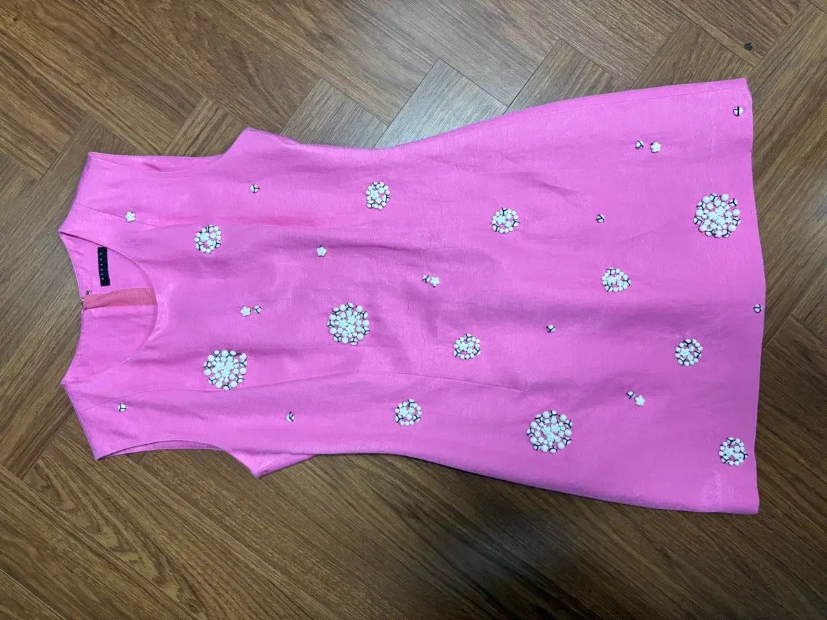 Sisley ピンク ビーズ 装飾 ONE PIECE