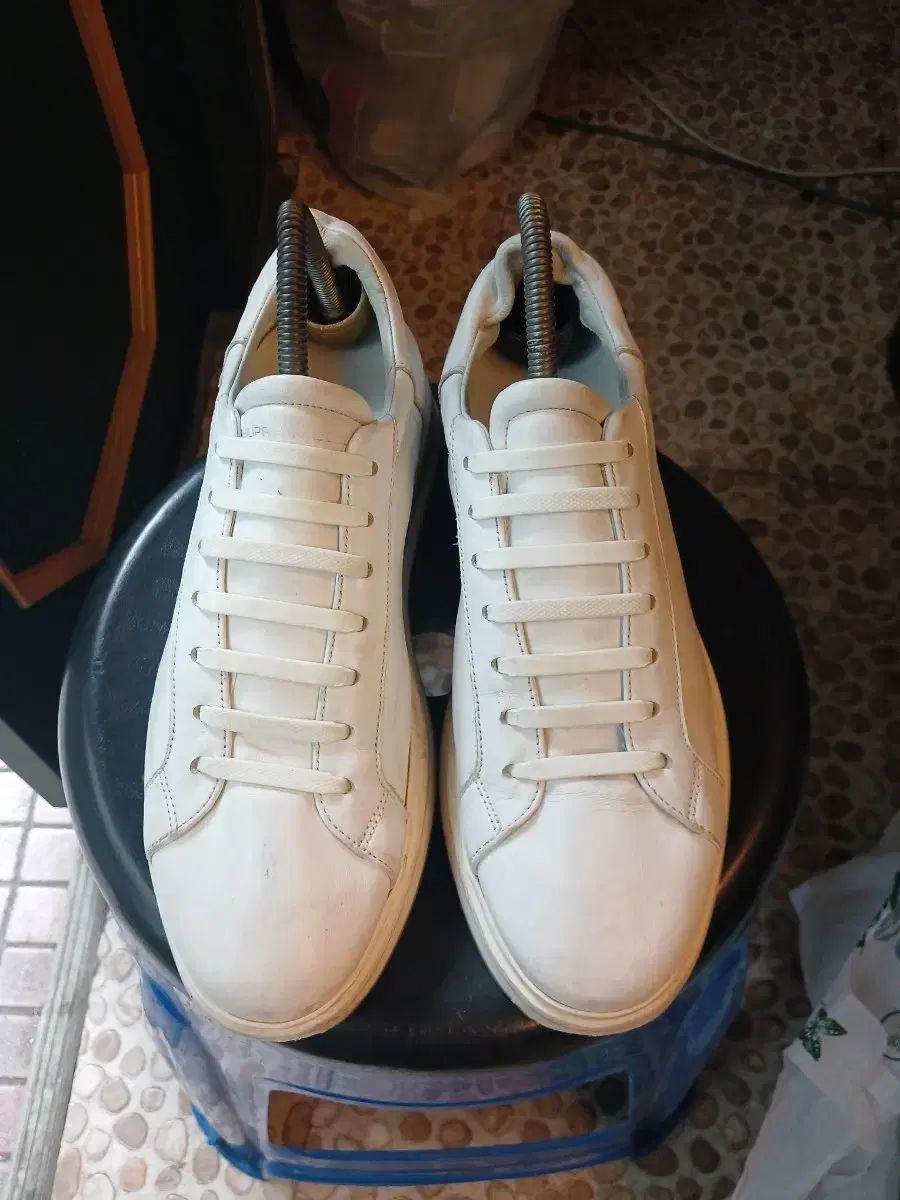PHILIPPE MODEL スニーカー