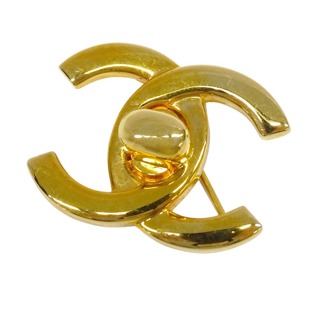 シャネル CHANEL ブローチ ターンロック レディース ブランド ゴールド アクセサリー おしゃれ 上品 ロゴ ヴィンテージ 96A 【中古】