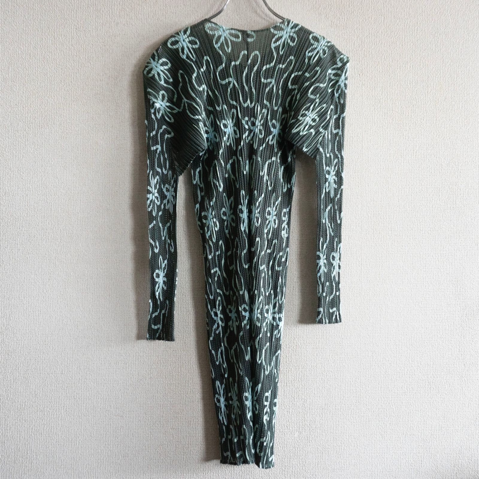 MOMO 美品 PLEATS PLEASEロングカーディガン PLEATS PLEASE ISSEY