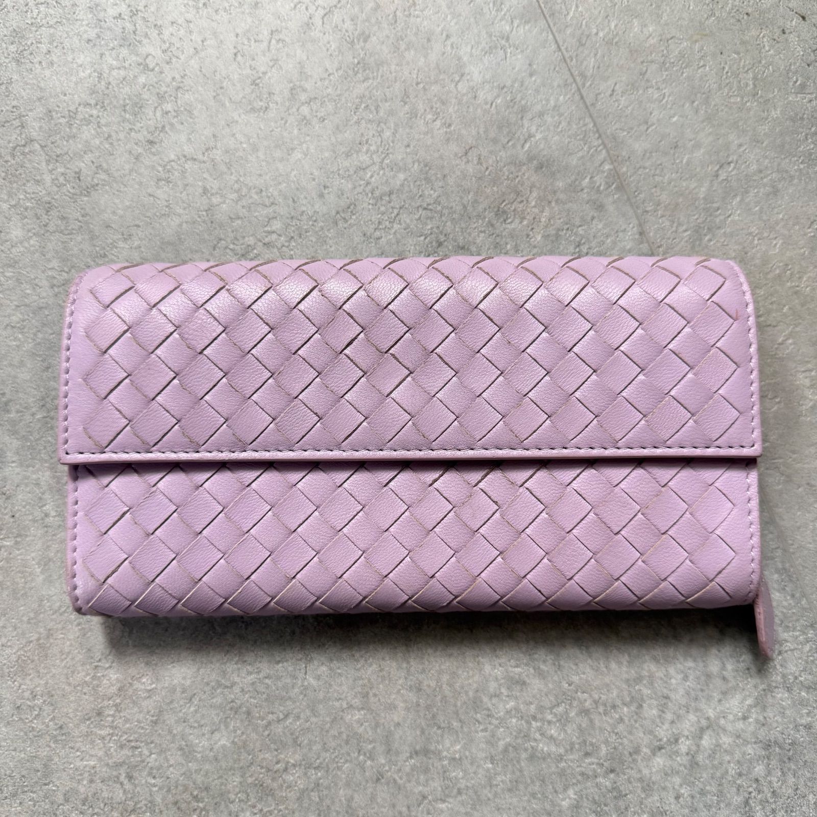 美品 BOTTEGA VENETA ボッテガヴェネタ イントレチャート 二つ折り長
