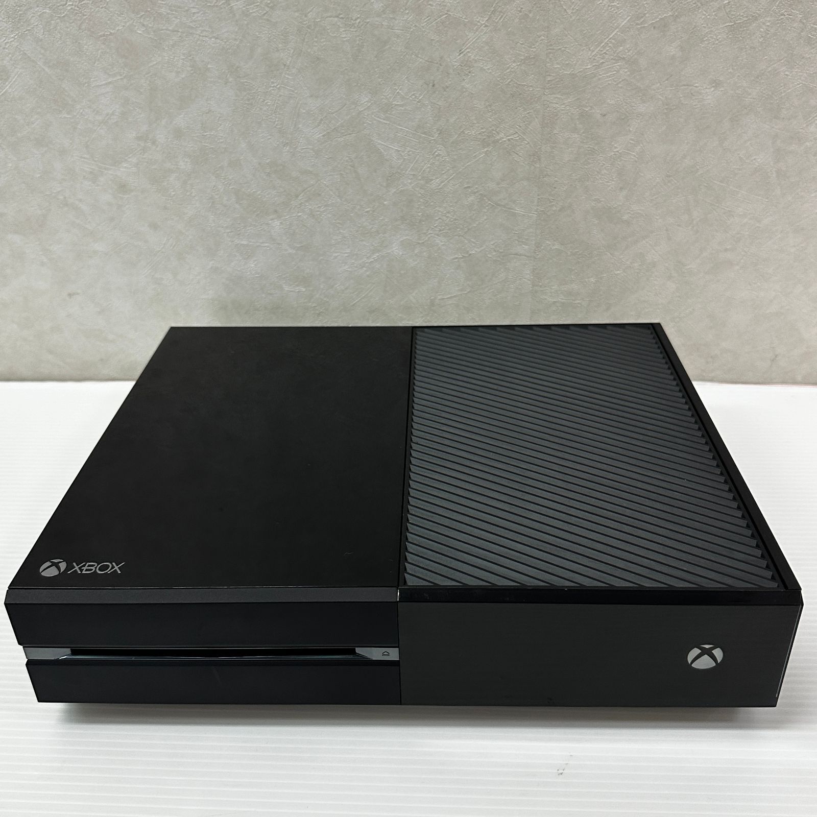XBOX ONE 本体 + Kinect (Day One エディション) 500GB ※商品説明必読