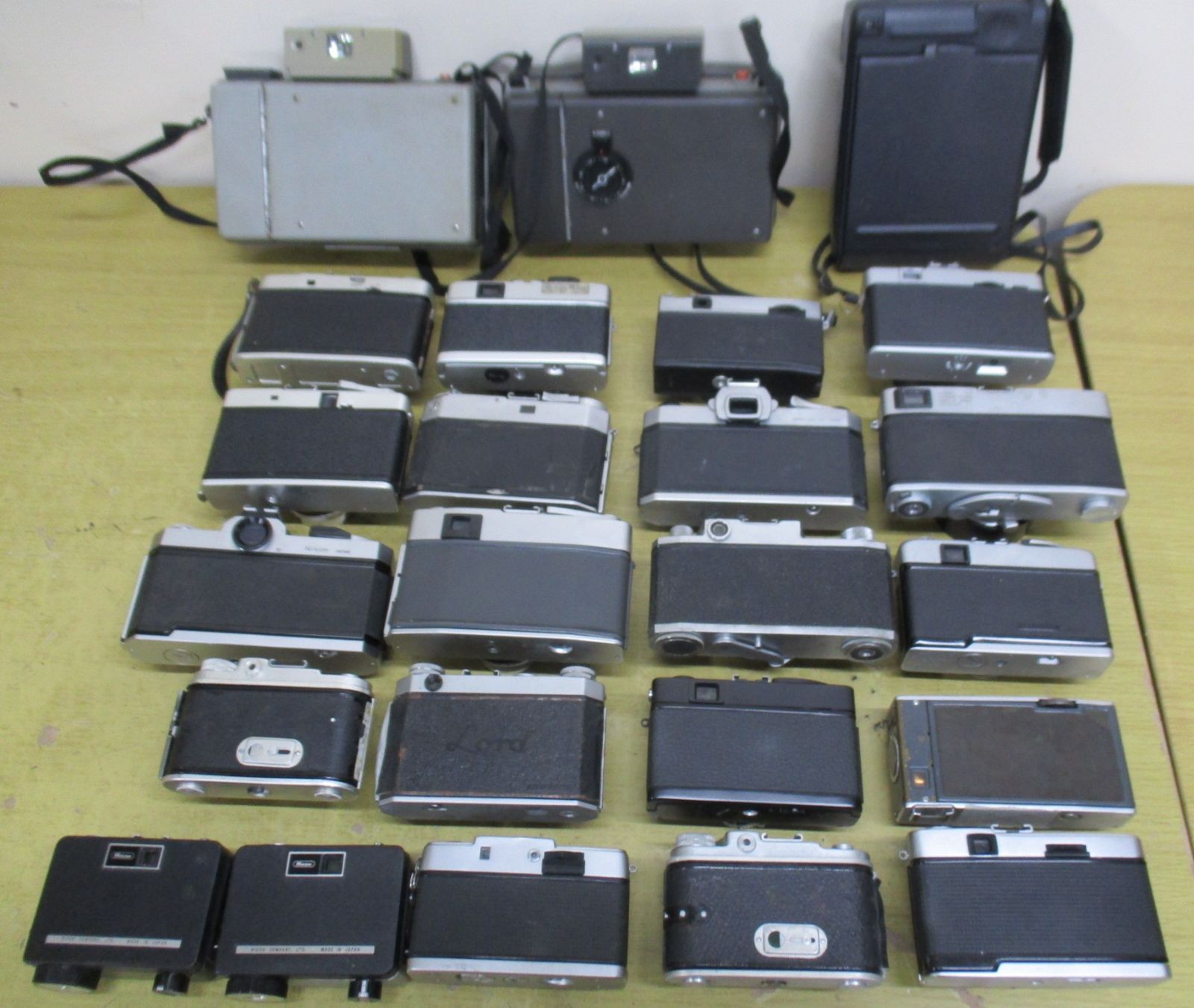 C129 一眼レフ マニュアル ポラロイド等 24点まとめ売り OLYMPUS 