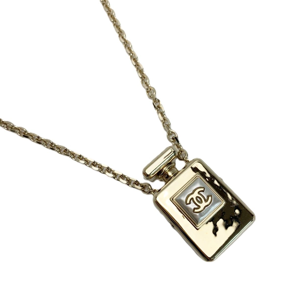 CHANEL シャネル パフューム№5 香水ボトルモチーフ B22S メタル B22S ゴールド