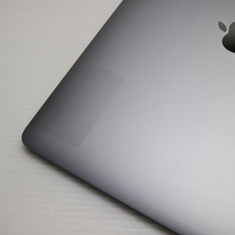 専用出品　MacBook本体 美品 MacBook Pro 2022 13 M2 16GB 256GB シルバー 土日祝発送 即日
