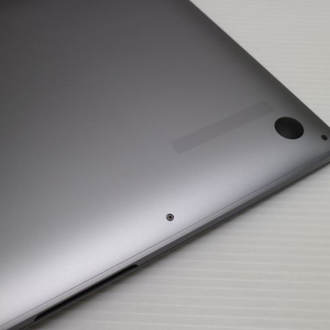 美品 MacBook Pro 2022 13 M2 16GB 256GB シルバー 土日祝発送 即日